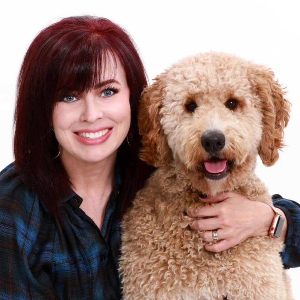 Meet your Posher, Julie